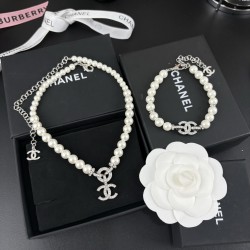Chanel Jewelry Bracelet