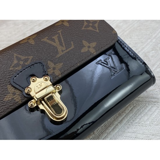 LV Bags High Quality Flip Wallet
