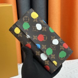 LV Bags High Quality Flip Wallet
