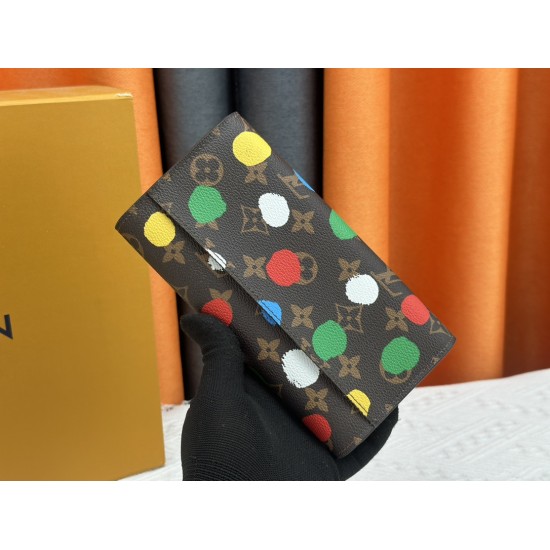 LV Bags High Quality Flip Wallet
