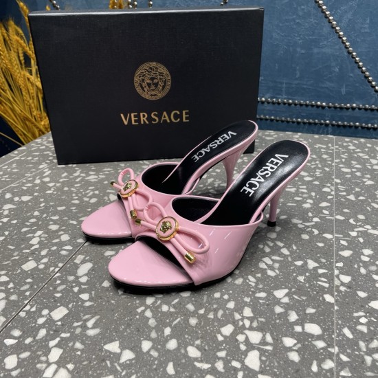 Versace Shoes Fashion shoes
 Top Quality