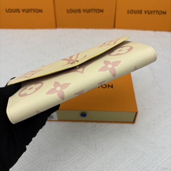 LV Bags High Quality Flip Wallet
