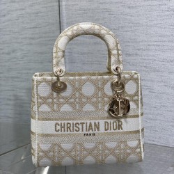 Dior Bags Top Quality
Five Grid