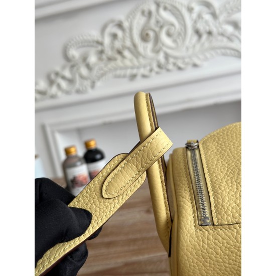 Hermes Bags Top Quality lindy琳迪
19cm $240