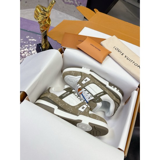 LV Shoes Top Quality
women 35-40 

men 39-45