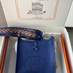 Hermes Bags Top Quality Evelyne 17cm
