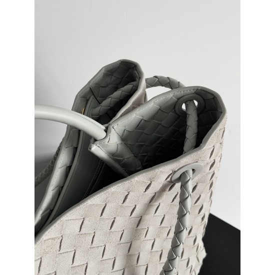 BV Bags Top Quality ANDIAMO 743575