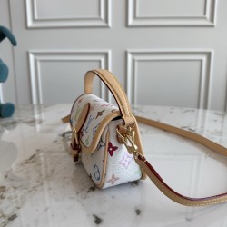 LV Bags Top Quality NANO DIANE
19*10.5*6