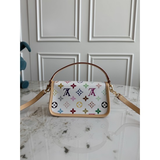 LV Bags Top Quality NANO DIANE
19*10.5*6