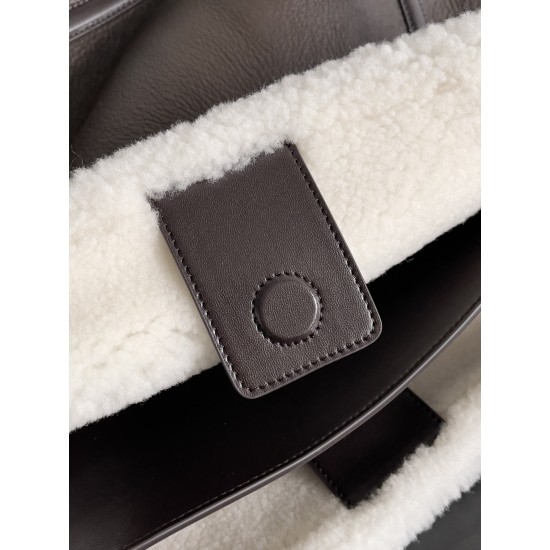 BV Bags Top Quality ANDIAMO 743575