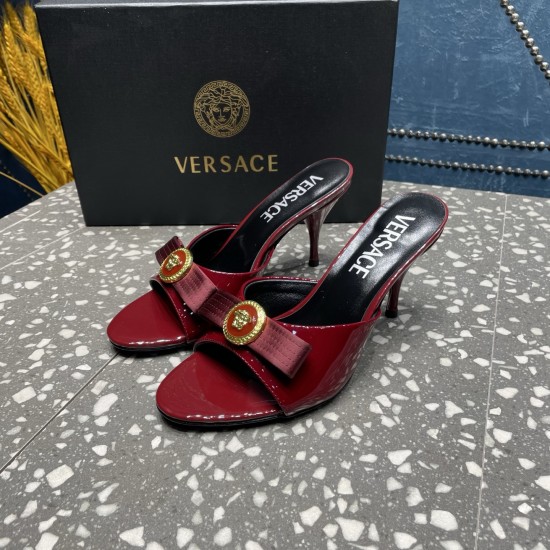 Versace Shoes Fashion shoes
 Top Quality
