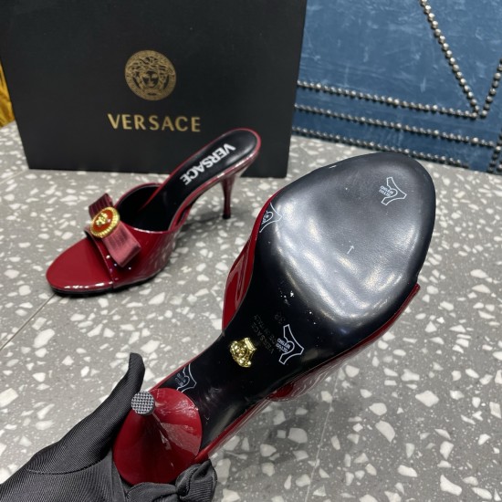 Versace Shoes Fashion shoes
 Top Quality