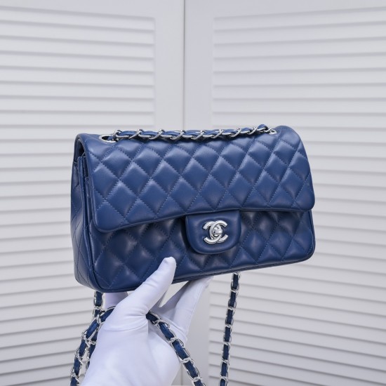 Chanel 1112