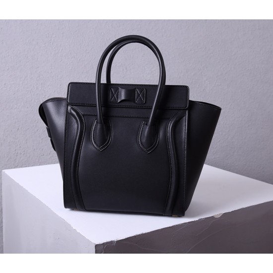Celine Bags Top Quality 
Small size 20 * 20 * 8cm
Medium size 26 * 26 * 13cm
Large size 30 * 30 * 15cm