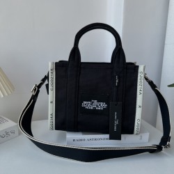 MJ Tote Full leather size: 41 * 34 * 15cm $140 Full leather medium size: 33 * 28 * 13cm $120 Full leather small size: 26 × 20 × 13cm $100 Fabric Large Size: 41 * 34 * 15cm $100 Medium size of fabric: 33 * 28 * 13cm $90 Fabric small size: 26 × 20 × 13cm $8