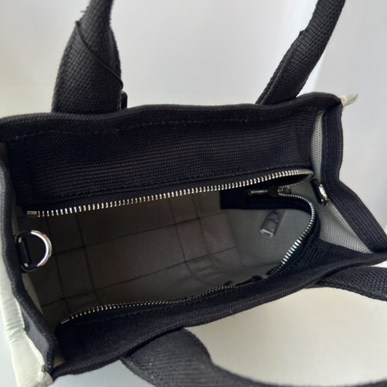 MJ Tote Full leather size: 41 * 34 * 15cm $140 Full leather medium size: 33 * 28 * 13cm $120 Full leather small size: 26 × 20 × 13cm $100 Fabric Large Size: 41 * 34 * 15cm $100 Medium size of fabric: 33 * 28 * 13cm $90 Fabric small size: 26 × 20 × 13cm $8