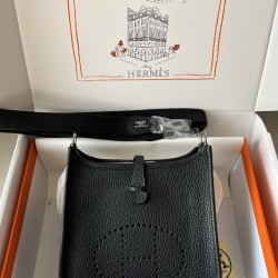 Hermes Bags Top Quality Evelyne 17cm
