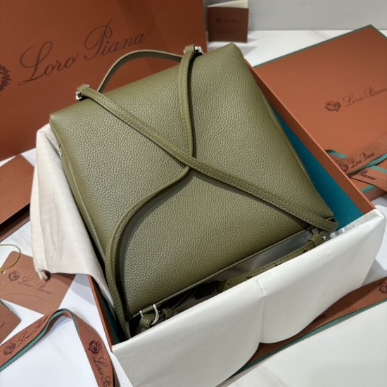 LP Bags Top Quality Size: 23 × 8 × 22cm