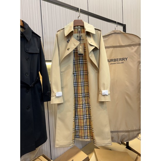 Burberry coat
uk4，6，8，10，12