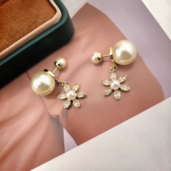 Dior Jewelry Earrings