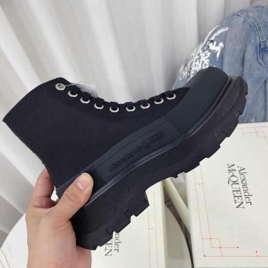 McQueen Shoes
 Top Quality
