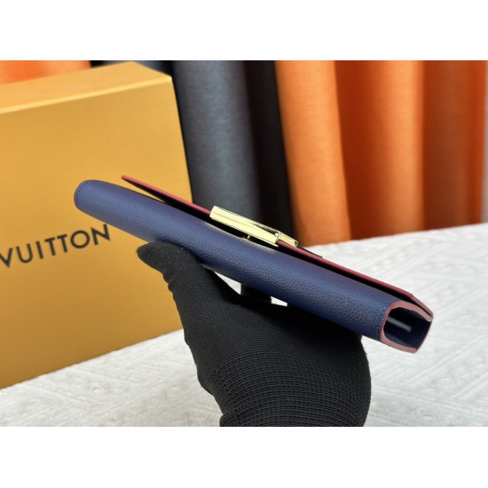 LV Bags High Quality Flip Wallet
