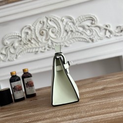 Hermes Bags Top Quality kelly
18cm 