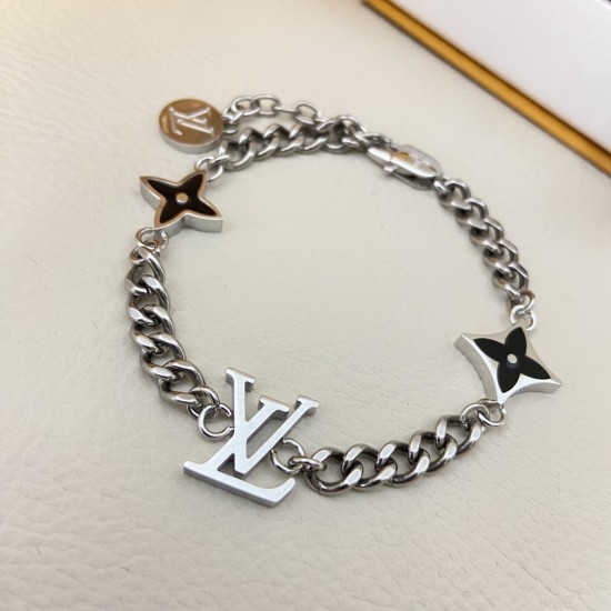 LV Jewelry High Quality