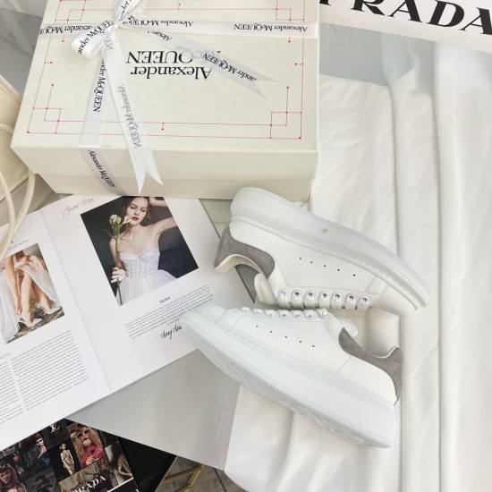 McQueen Shoes
 Top Quality
