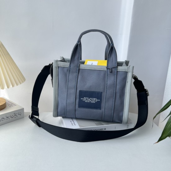 MJ Tote Full leather size: 41 * 34 * 15cm $140 Full leather medium size: 33 * 28 * 13cm $120 Full leather small size: 26 × 20 × 13cm $100 Fabric Large Size: 41 * 34 * 15cm $100 Medium size of fabric: 33 * 28 * 13cm $90 Fabric small size: 26 × 20 × 13cm $8