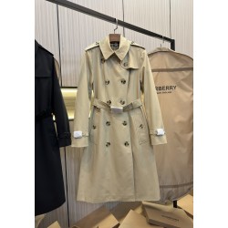 Burberry coat
uk4，6，8，10，12