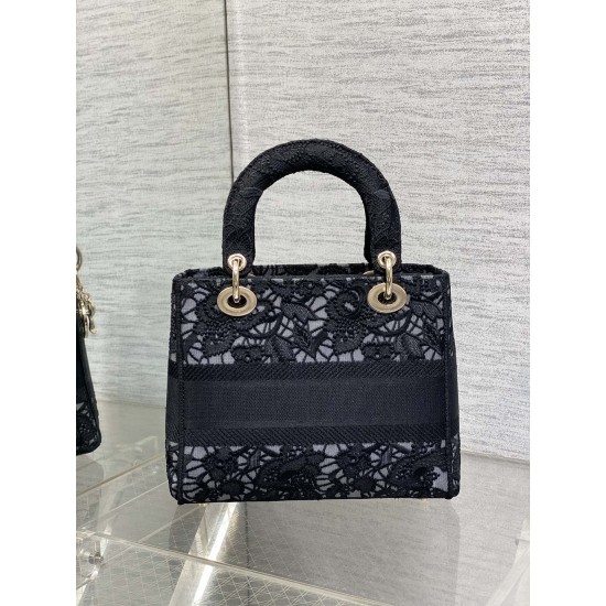 Dior Bags Top Quality
Five Grid