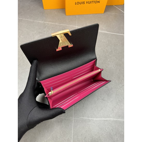 LV Bags High Quality Flip Wallet
