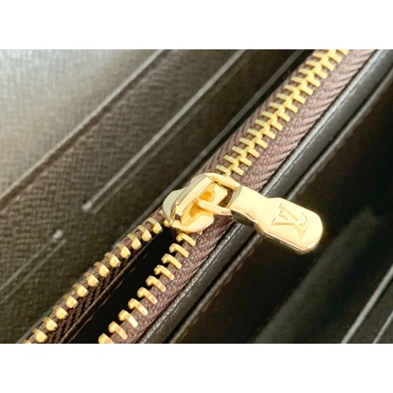 LV Bags High Quality Flip Wallet
