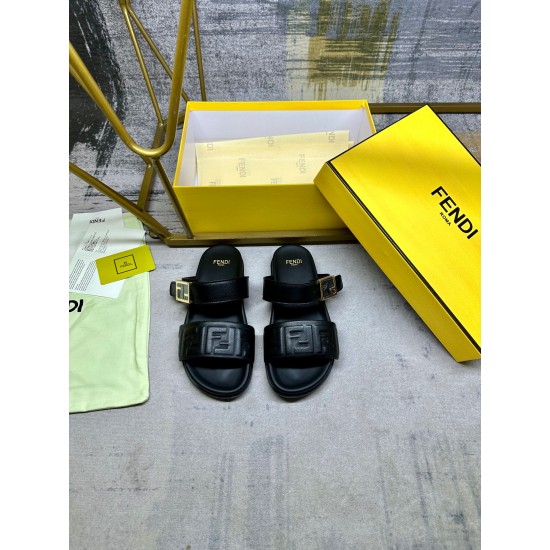 Fendi Shoes Top Quality
35-42