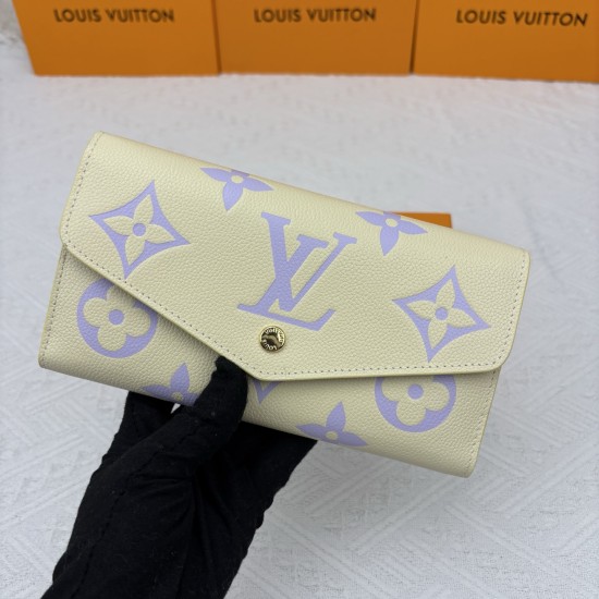LV Bags High Quality Flip Wallet
