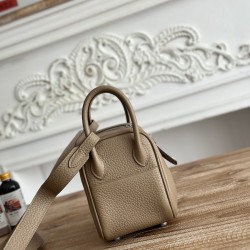 Hermes Bags Top Quality lindy琳迪
19cm $240