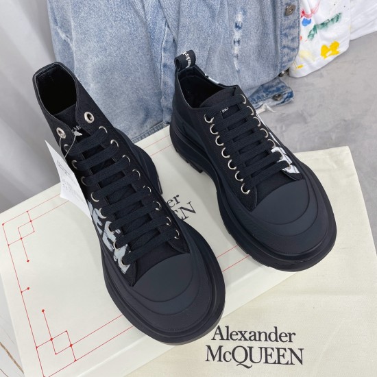 McQueen Shoes
 Top Quality
