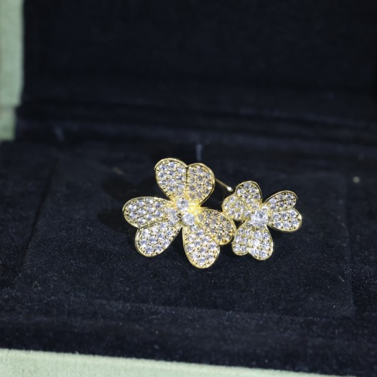 Van Cleef Jewelry Ring