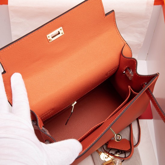 Hermes Bags High Quality
Large size 28:22:10 cm

Small size 25: 17: 7cm