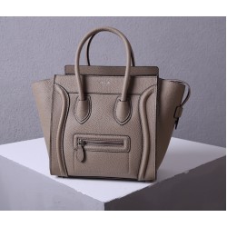 Celine Bags Top Quality 
Small size 20 * 20 * 8cm
Medium size 26 * 26 * 13cm
Large size 30 * 30 * 15cm