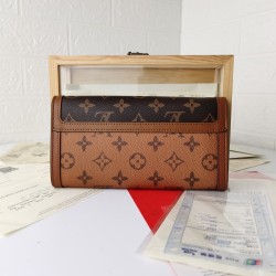 LV Bags High Quality Flip Wallet
