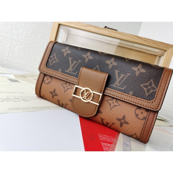 LV Bags High Quality Flip Wallet
