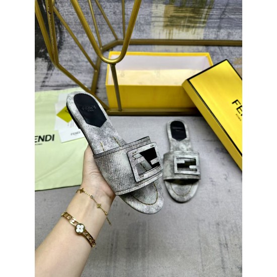 Fendi Shoes Top Quality
35-42