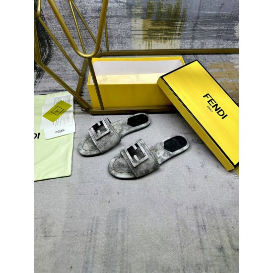 Fendi Shoes Top Quality
35-42