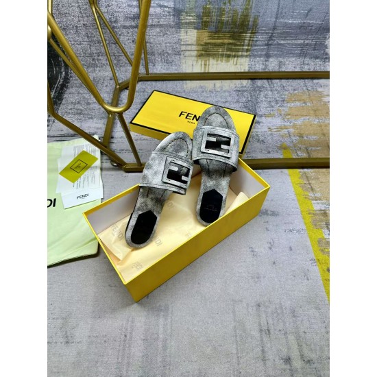 Fendi Shoes Top Quality
35-42