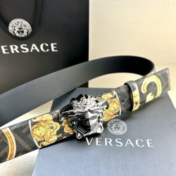 Fendi Belts
 Top Quality