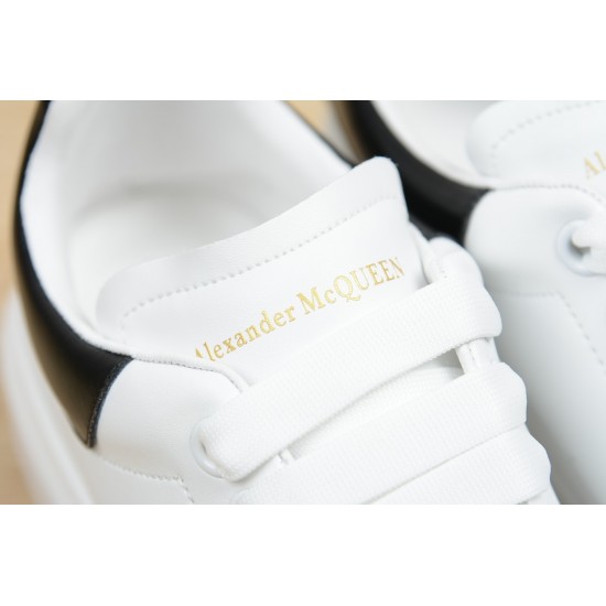 McQueen Shoes High Quality
women 35-40 

men 39-44