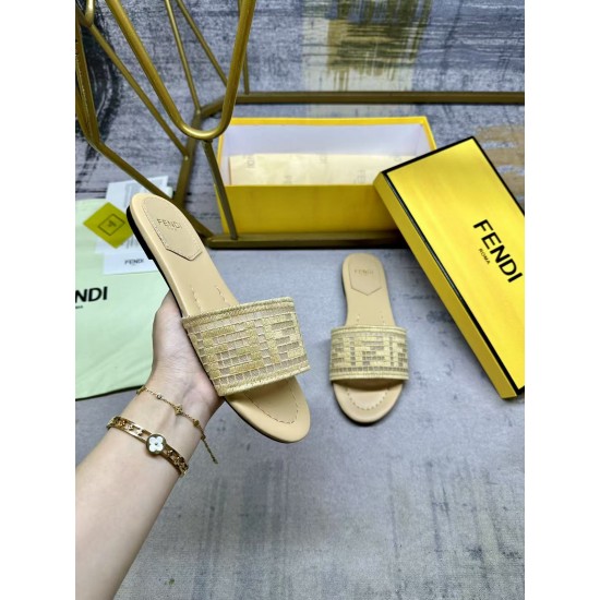 Fendi Shoes Top Quality
35-42