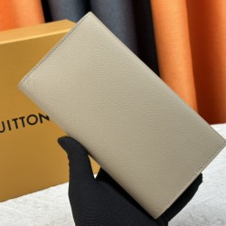LV Bags High Quality Flip Wallet
